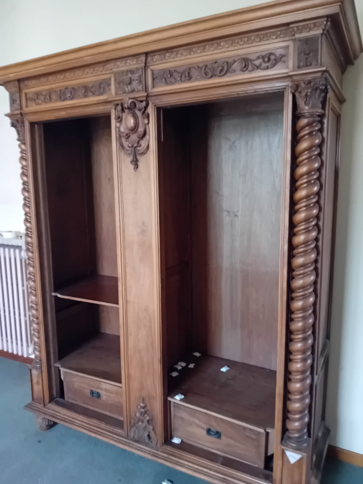 Armadio Neorinascimento primi 900 - immagine 5