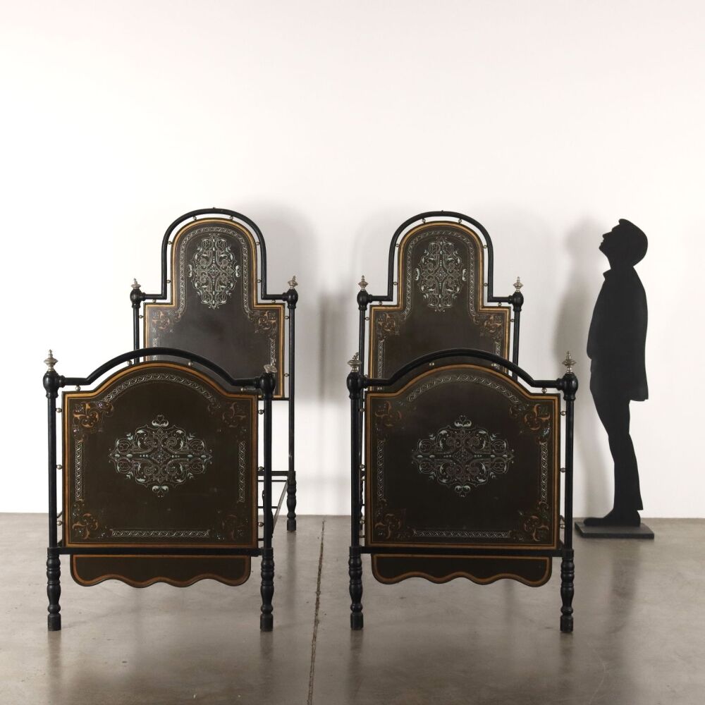 Coppia di Letti Liberty primi 900 - immagine 2