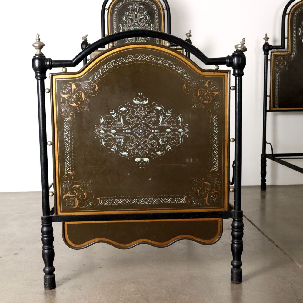 Coppia di Letti Liberty primi 900 - immagine 3