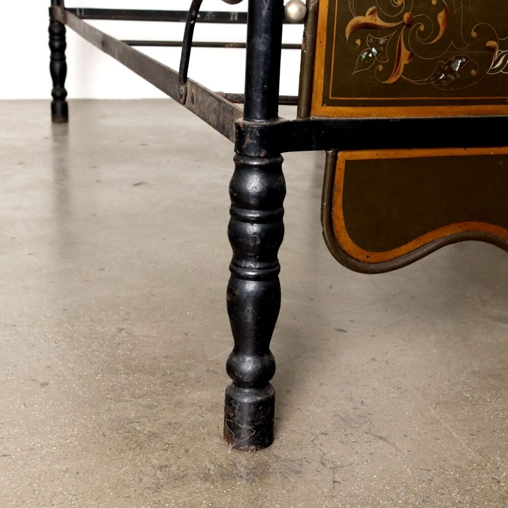 Coppia di Letti Liberty primi 900 - immagine 10