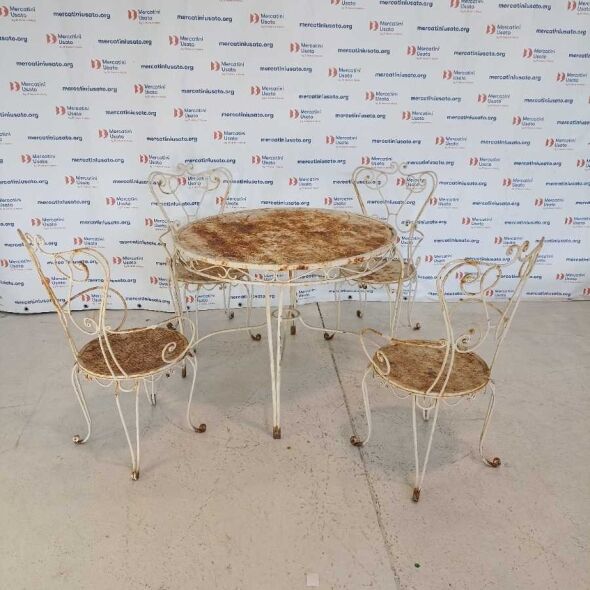 Tavolo in ferro battuto con 4 Sedie