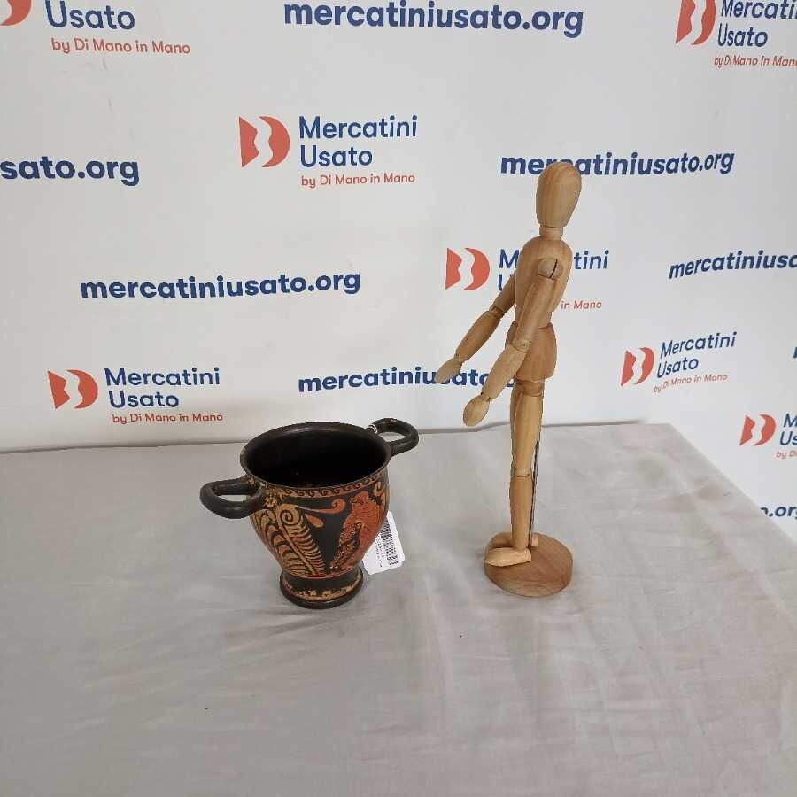 Skyphos a figura rossa in stile - immagine 2