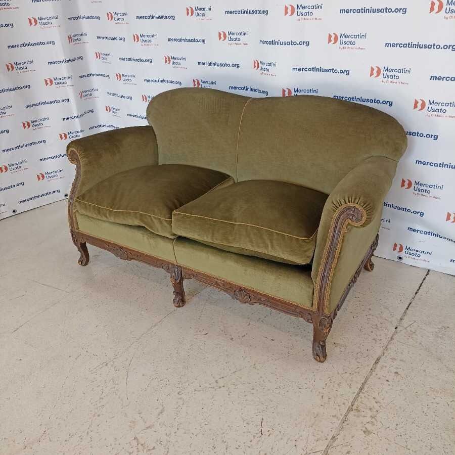 Divanetto in stile Barocco