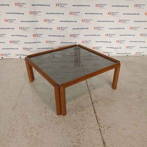 Tavolino con Piano in vetro fumé