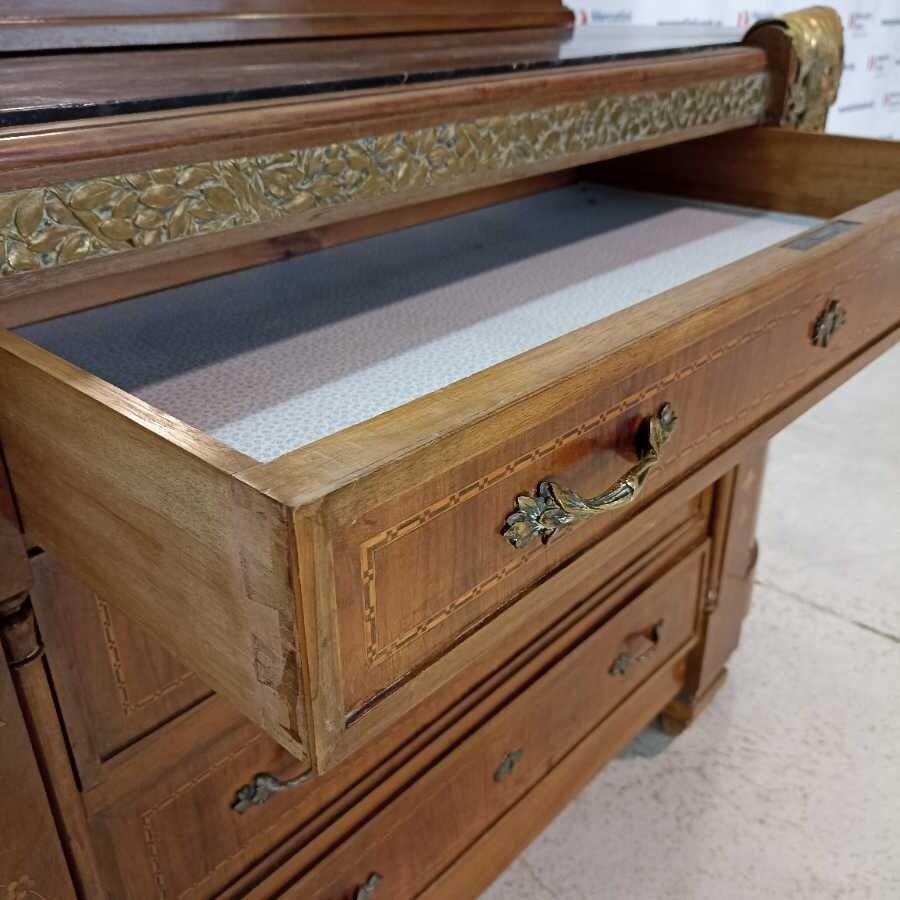 Cassettiera con marmo e specchio primi 900 - immagine 6