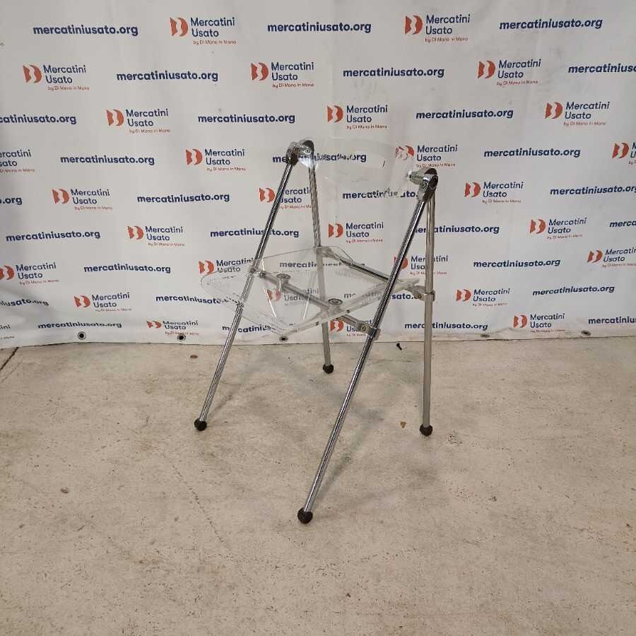 Sedia pieghevole in acrilico stile Castelli