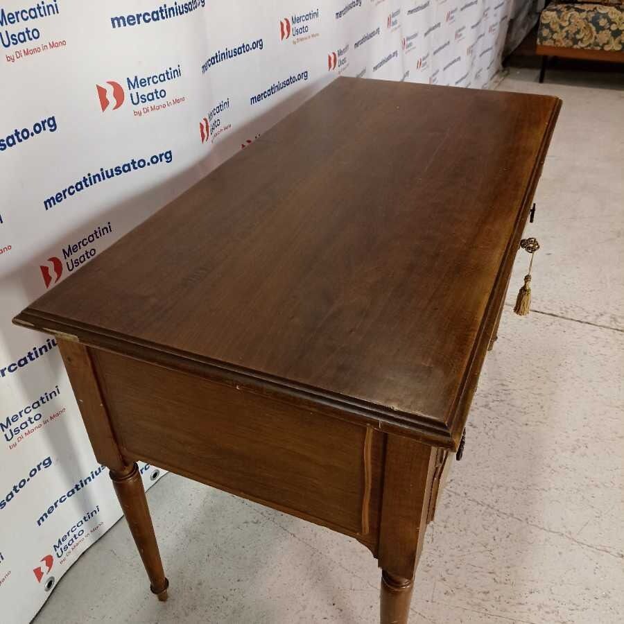 Scrivania da centro in stile - immagine 3