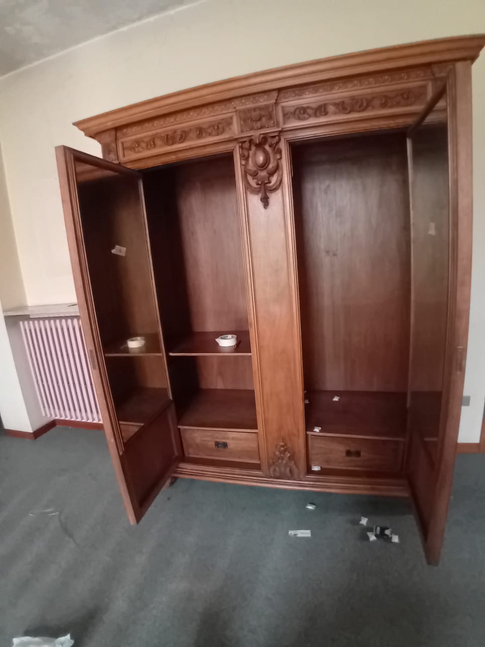 Armadio Neorinascimento primi 900 - immagine 4