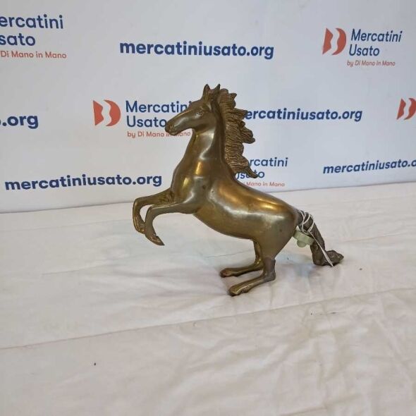 Cavallo in bronzo