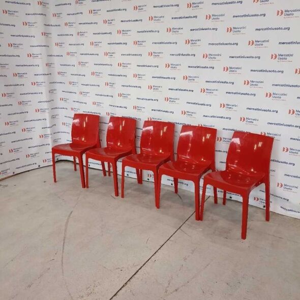 5 Sedie Design made in Italy rosse