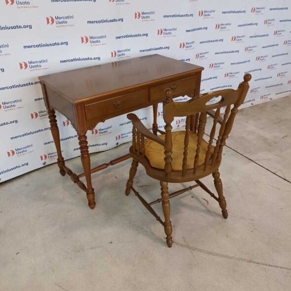 Scrittoio con Poltrona torniti