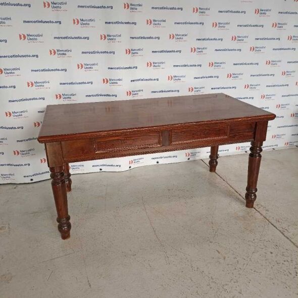 Tavolo in Noce stile Arte Povera